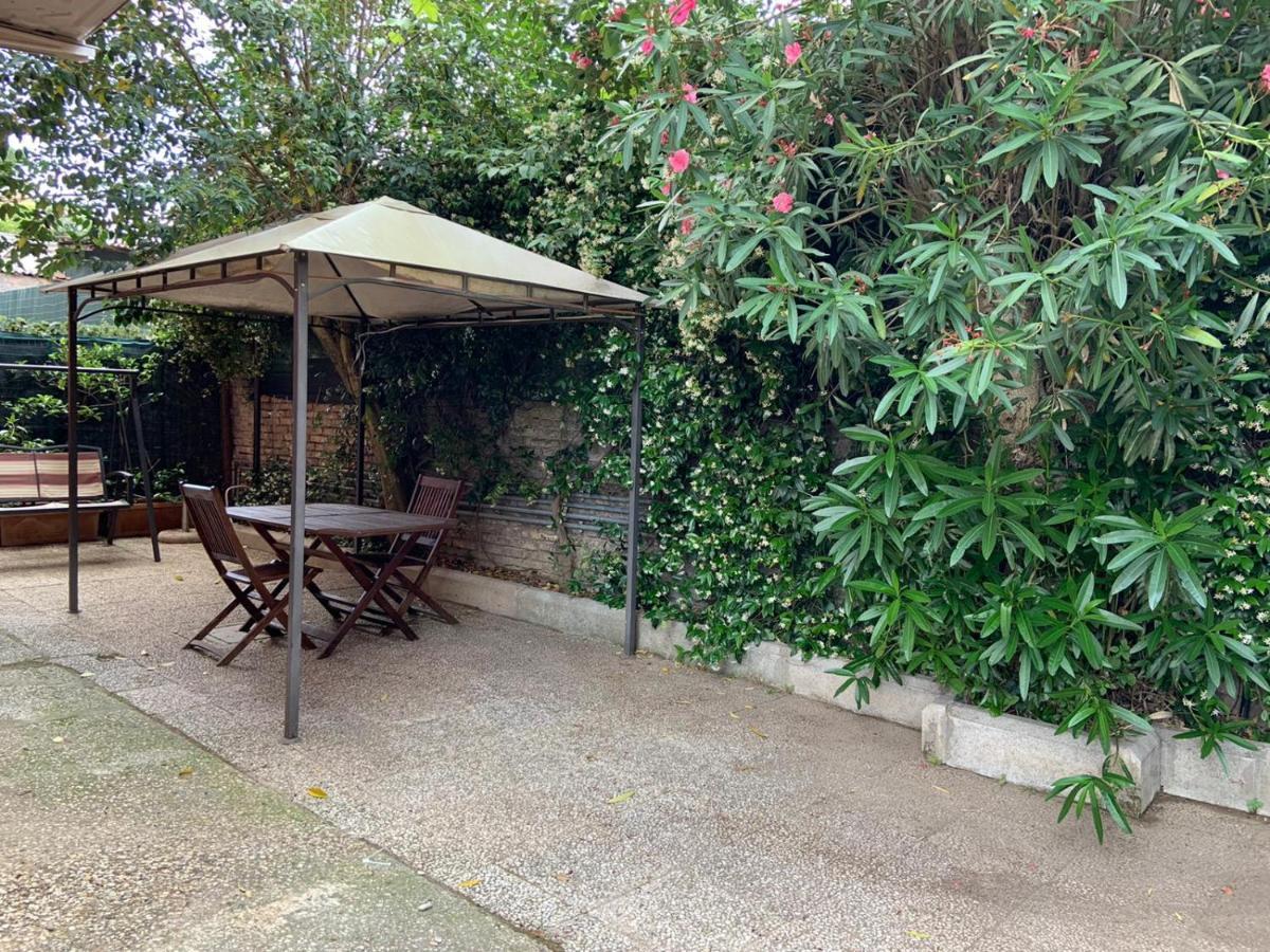 Appia Park Apartament 10 Min Dal Colosseo Рим Экстерьер фото