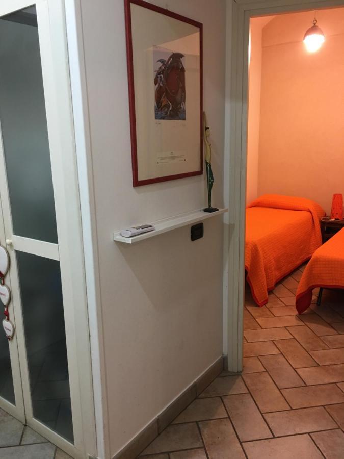 Appia Park Apartament 10 Min Dal Colosseo Рим Экстерьер фото